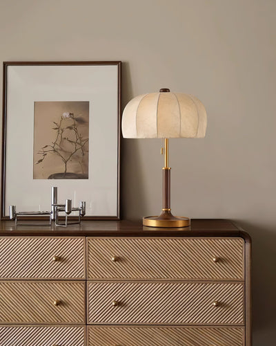 OrchidLite - Stijlvolle Tafel Lamp met Moderne Stofkap