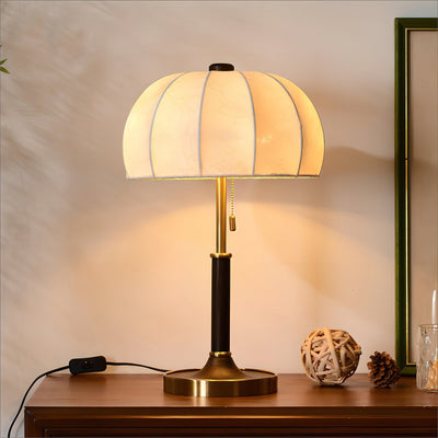 OrchidLite - Stijlvolle Tafel Lamp met Moderne Stofkap