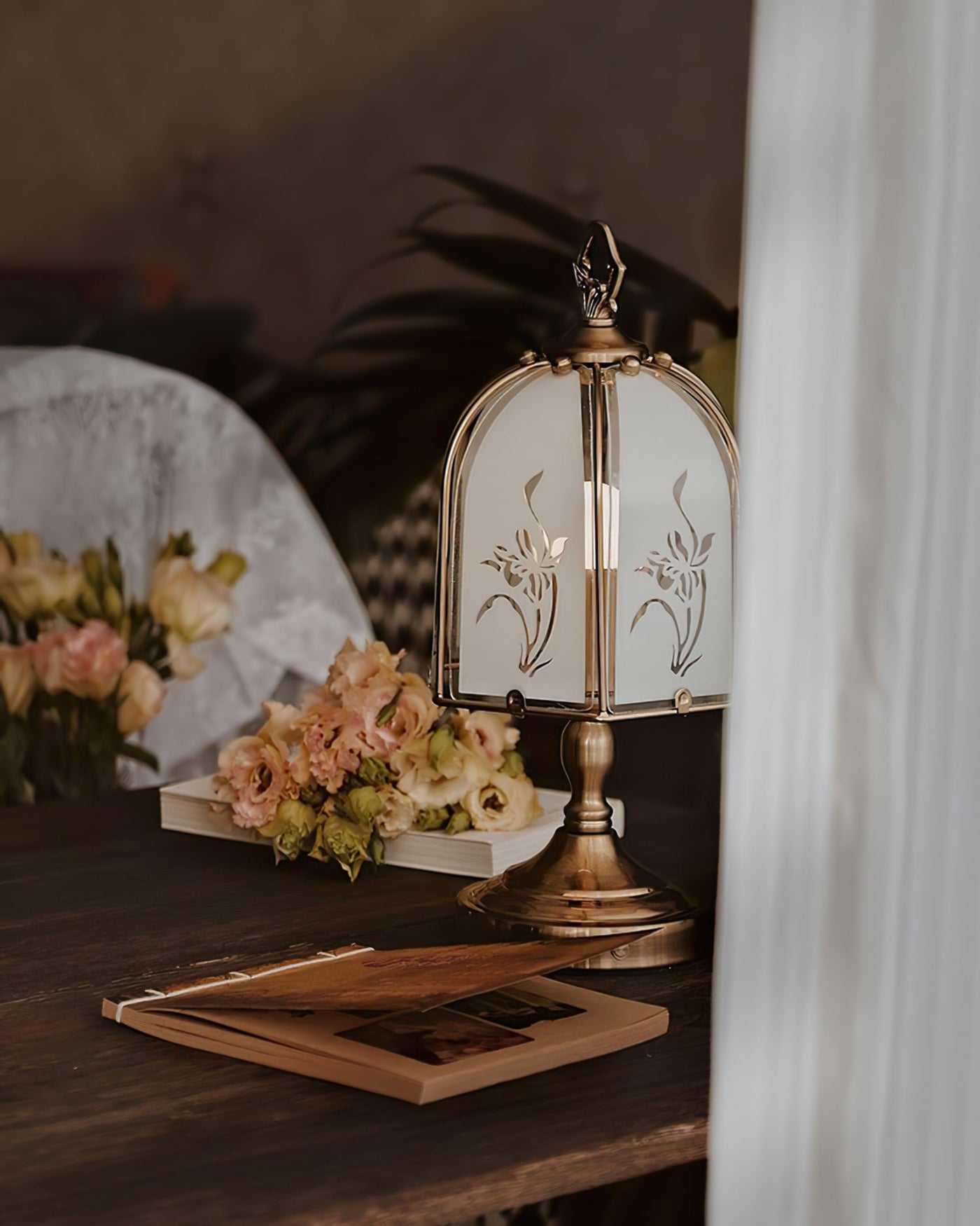 RadiantBloom - Orchid Glass Lamp