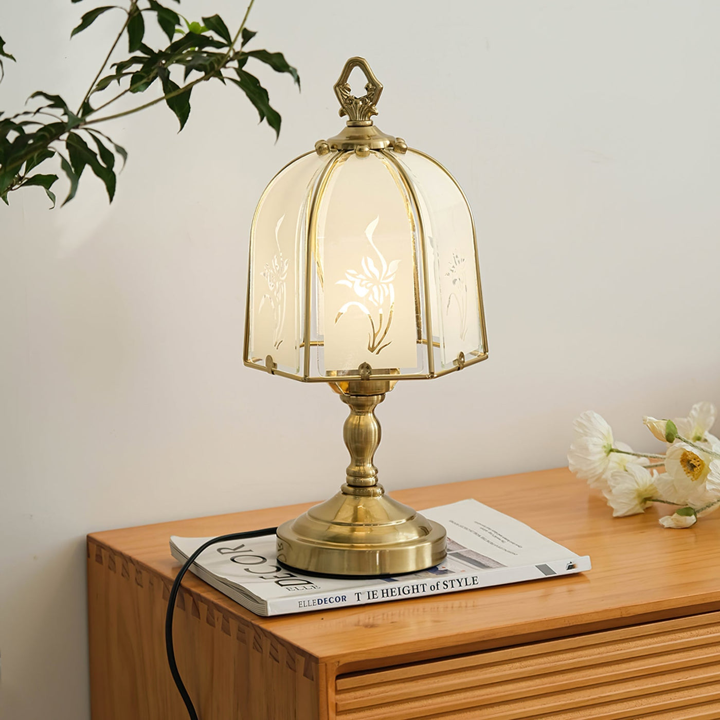 RadiantBloom - Orchid Glass Lamp