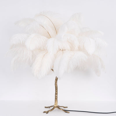 FeatherGlam – Luxurious Table Lamp