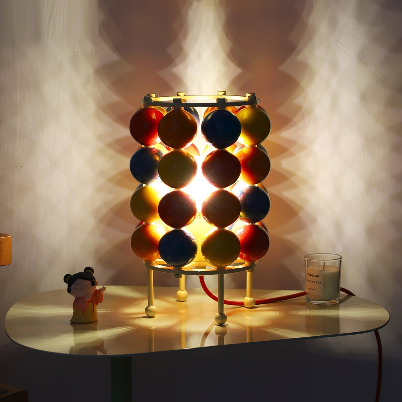 GlazeGlow - Table Lamp with Shiny Ball and Gentle Lighting