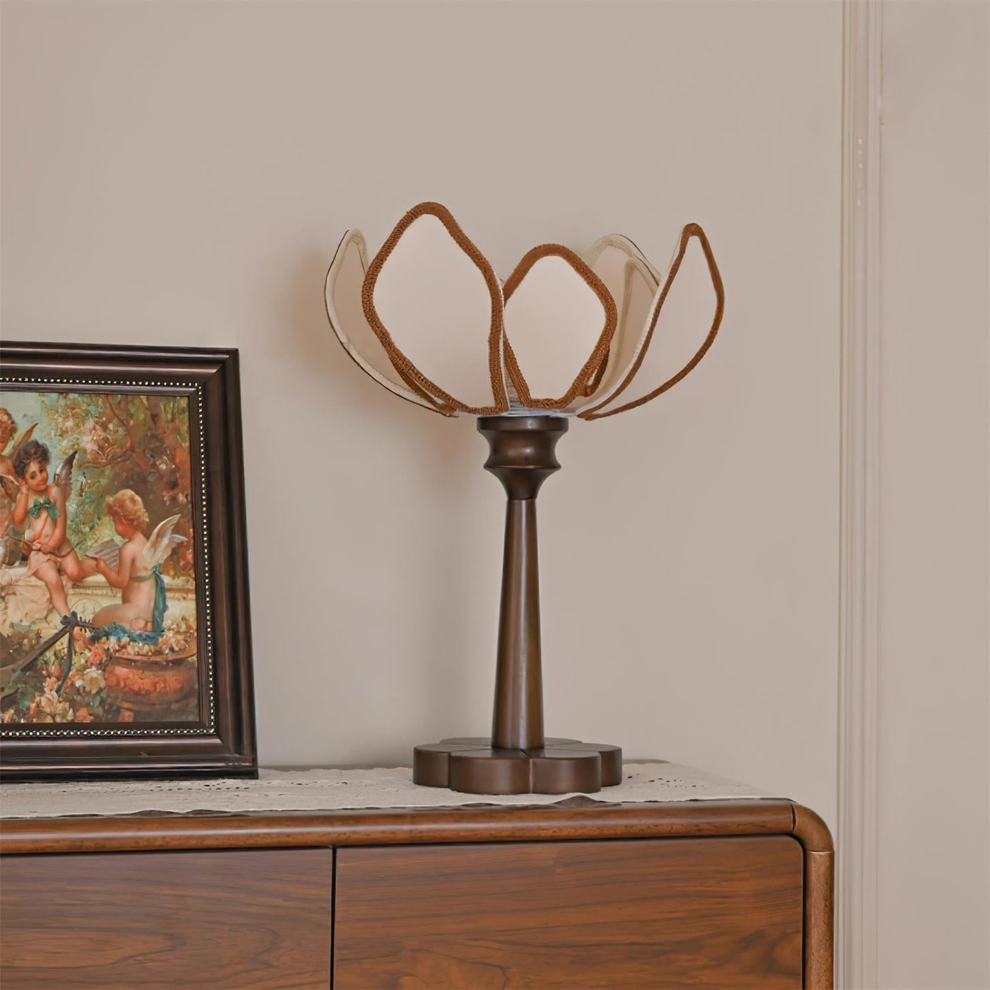 PaulineBeam - Modern Table Lamp