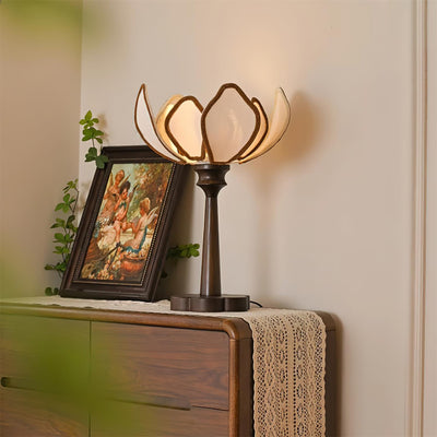 PaulineBeam - Modern Table Lamp