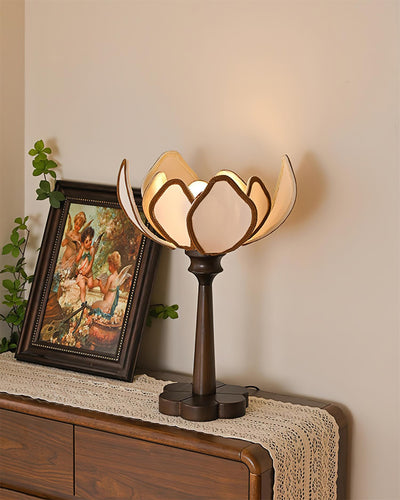 PaulineBeam - Modern Table Lamp
