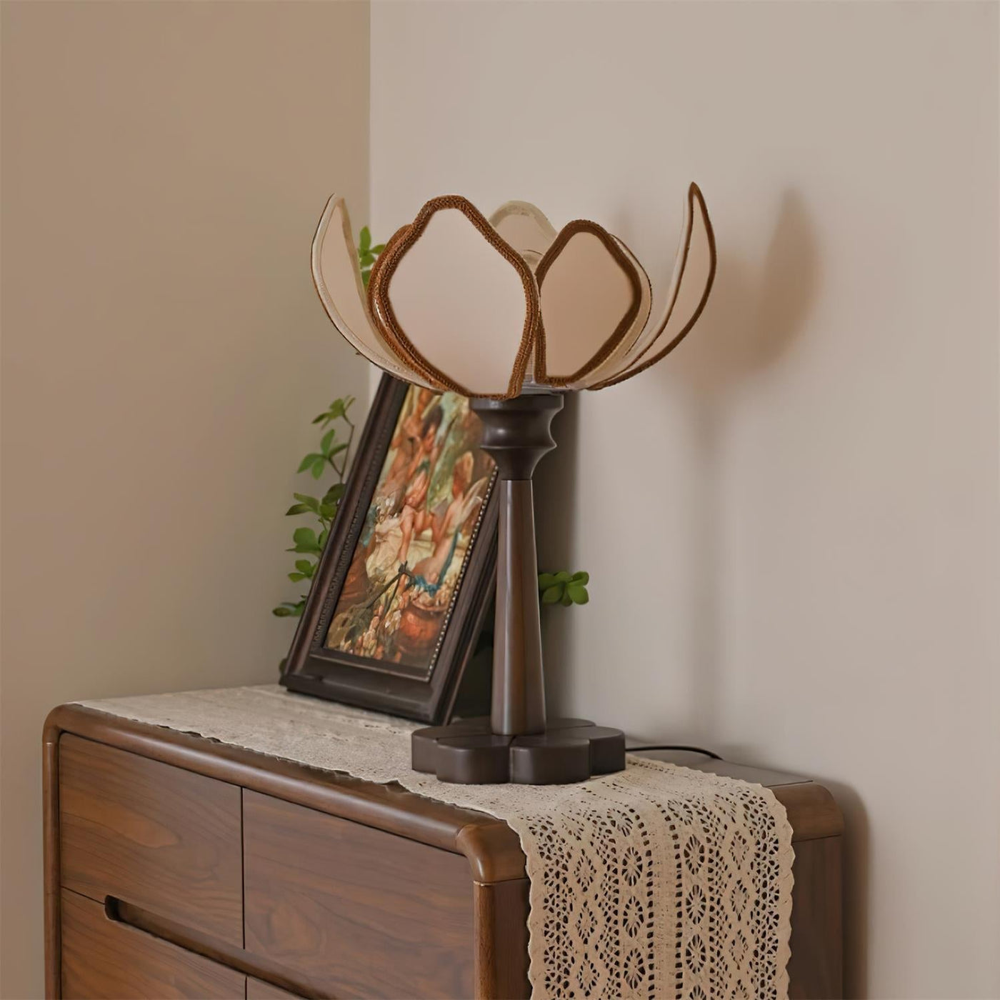PaulineBeam - Modern Table Lamp