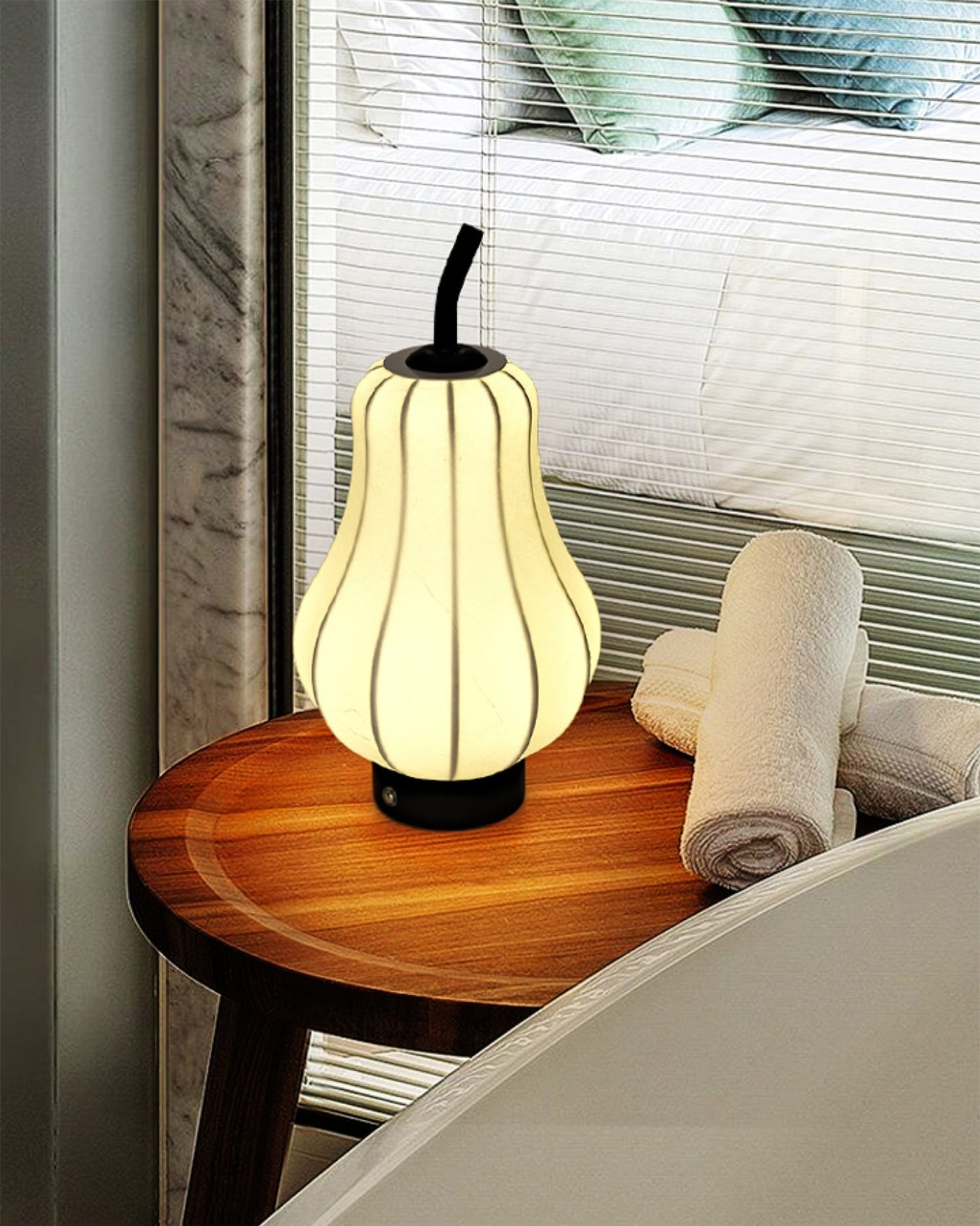 PearLume - Creative Table Lamp with Rechargeable Power