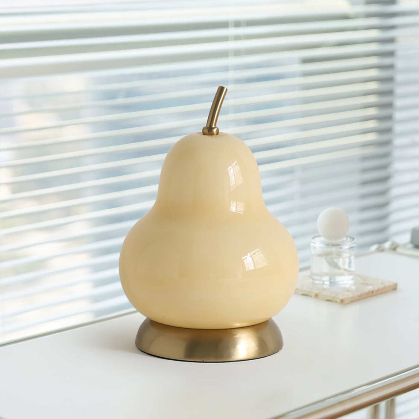 RadiantPear - Portable Glass Table Lamp