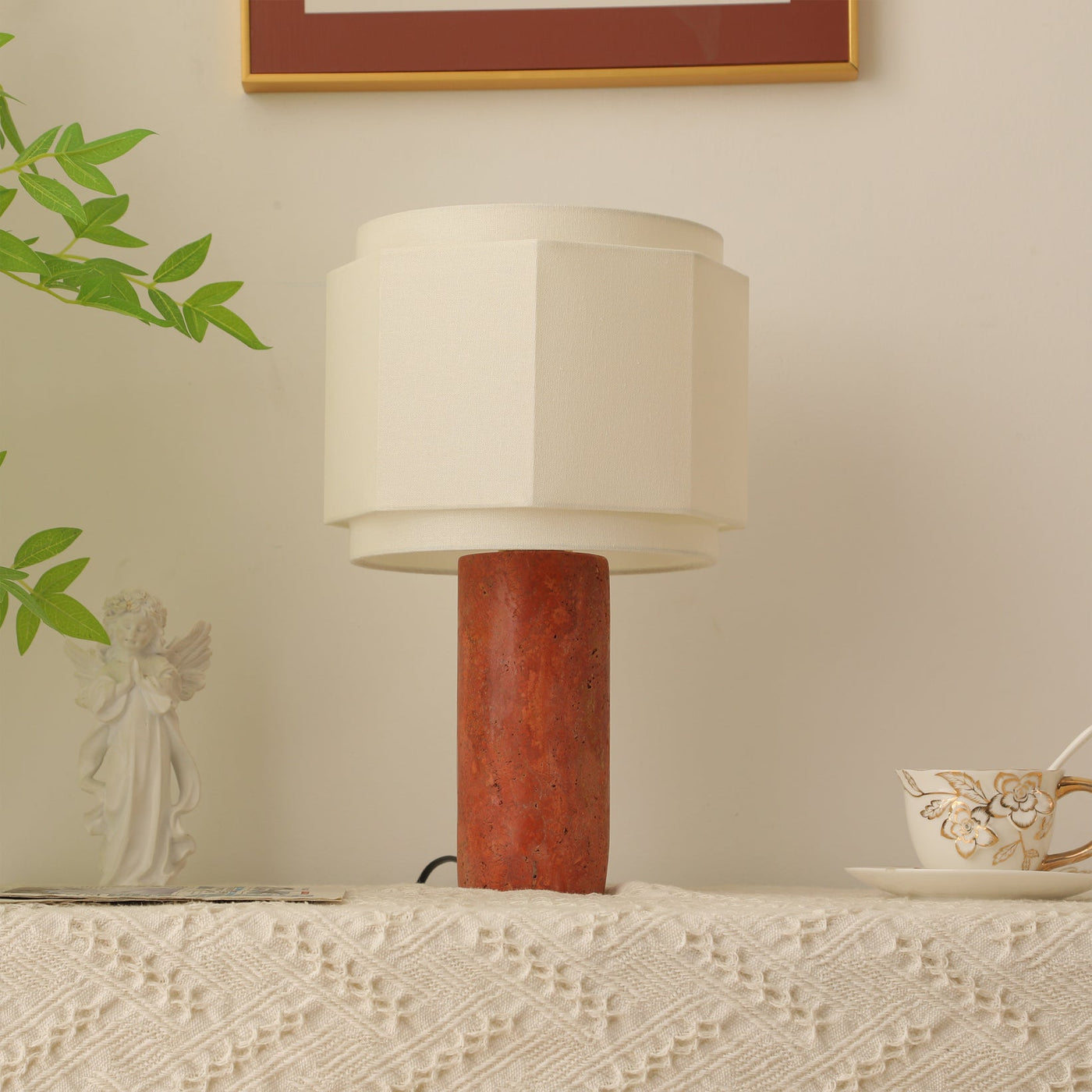 PipitoRay - Sleek Table Lamp