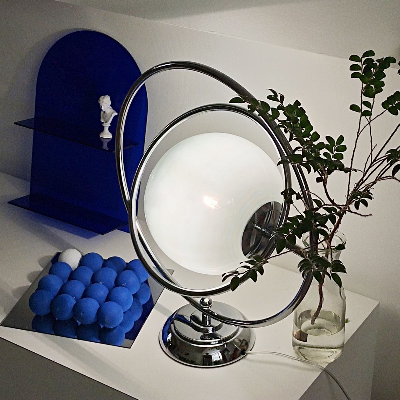 CosmicGlow - Table Lamp with Cosmic Design and Subtle Lighting