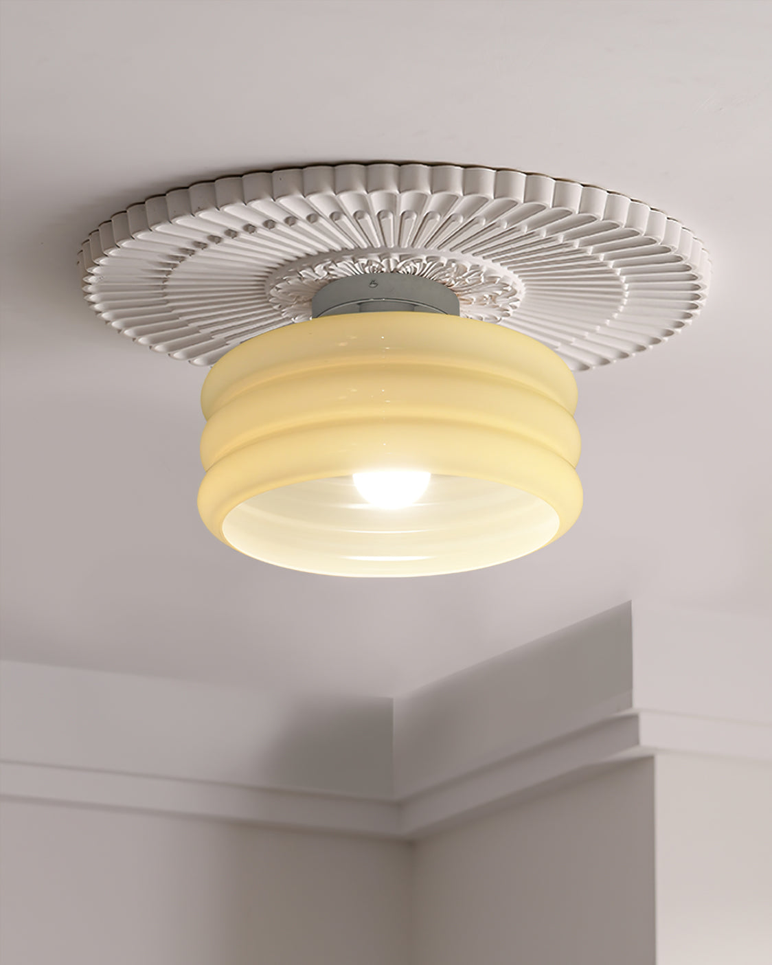 GisoRadiance - Stylish Ceiling Fixture