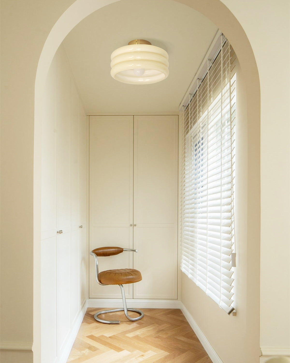 GisoRadiance - Stylish Ceiling Fixture