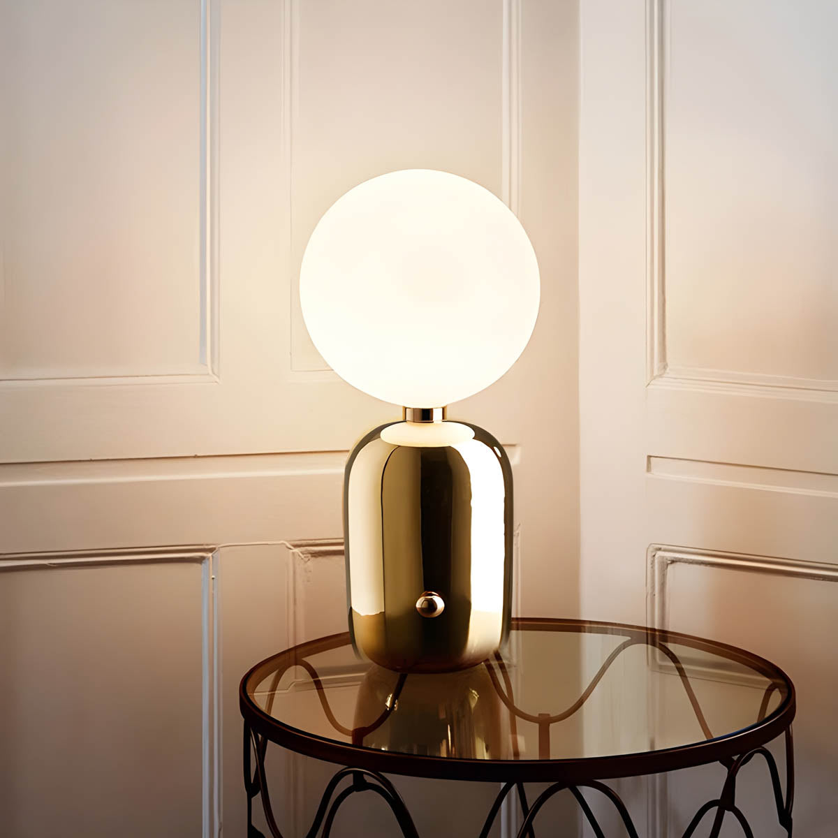 RaisoGlow – Minimalist Table Lamp