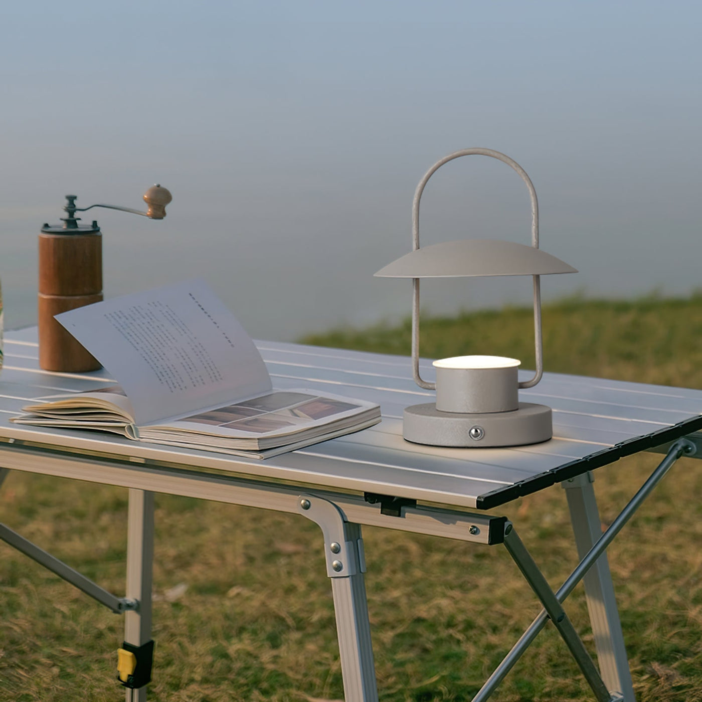 RayShine - Mobile Table Light