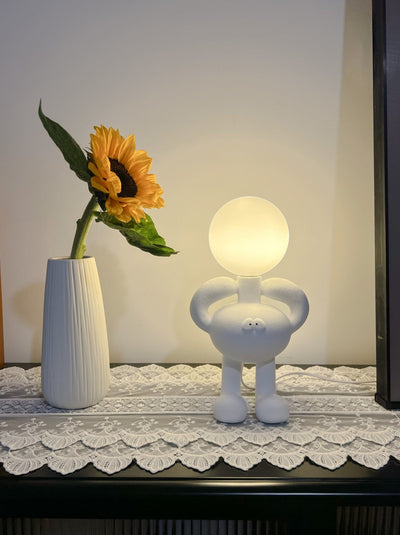 RoboLuxe - Table Lamp with Robot-Inspired Design and Cozy Illumination