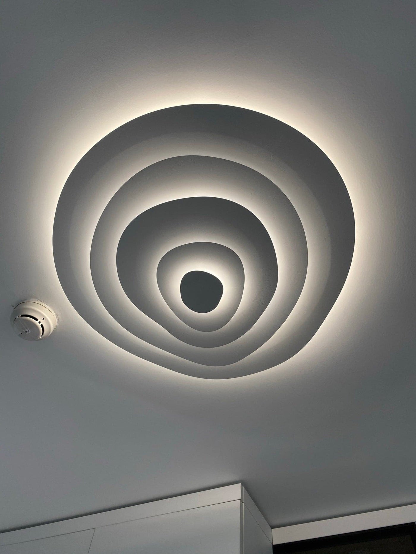 FluidAura - Ceiling Light