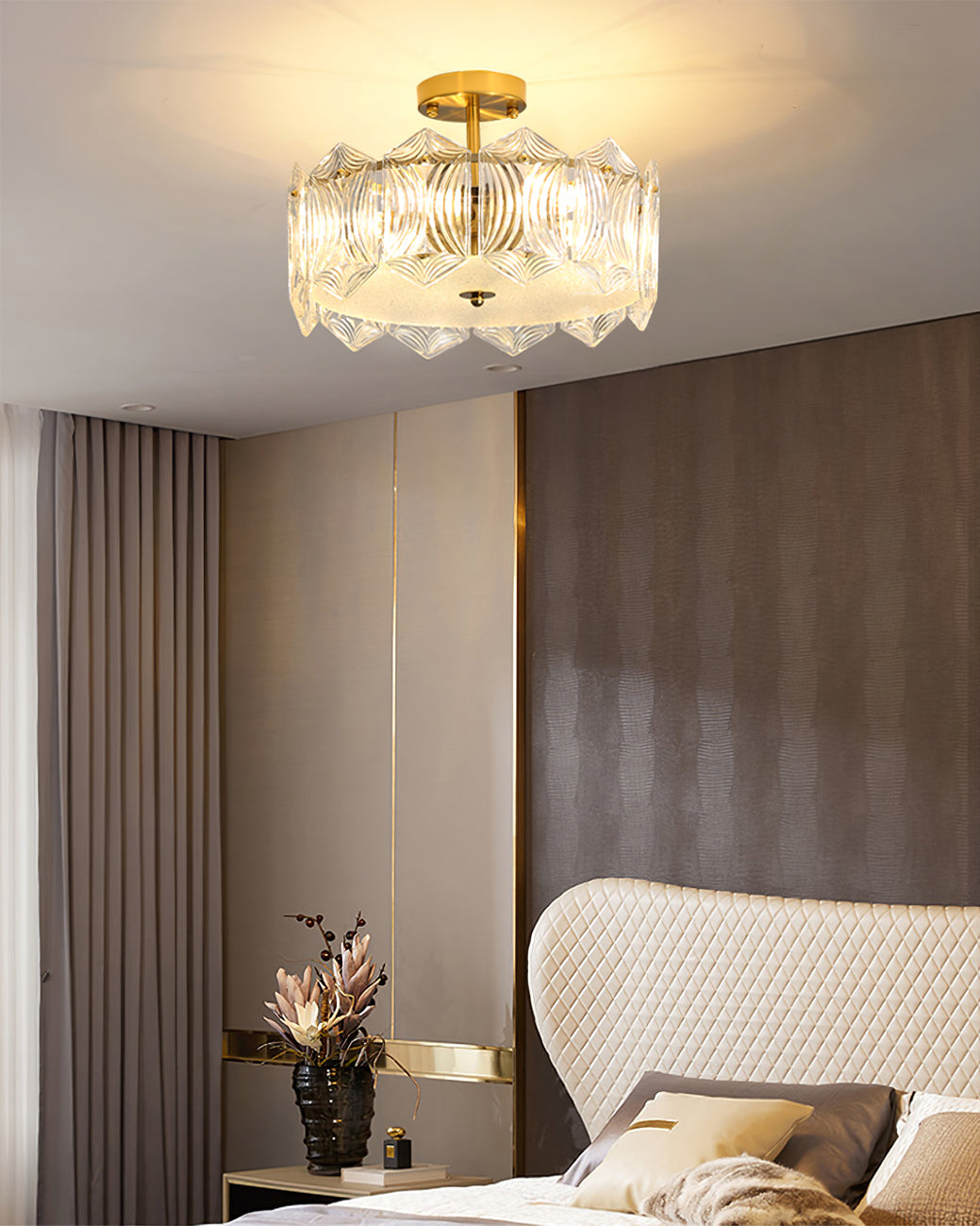 RubyAura - Sophisticated Round Ceiling Fixture