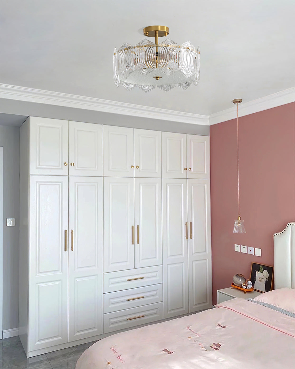 RubyAura - Sophisticated Round Ceiling Fixture