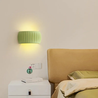 ResinGlow - Artistic Resin Wall Sconce