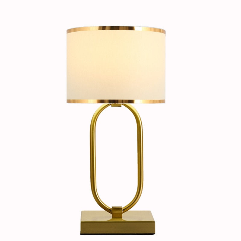 GoldBeam – Elegant Golden Lamp with a Modern Twist