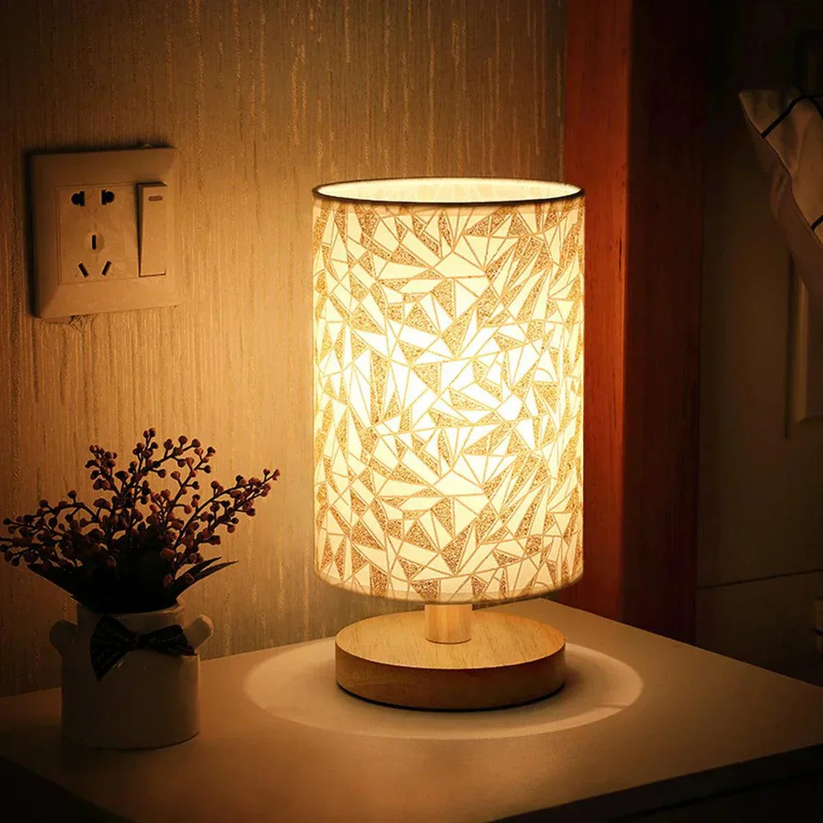 LumaVita - Elegant Solid Wood Design Lamp