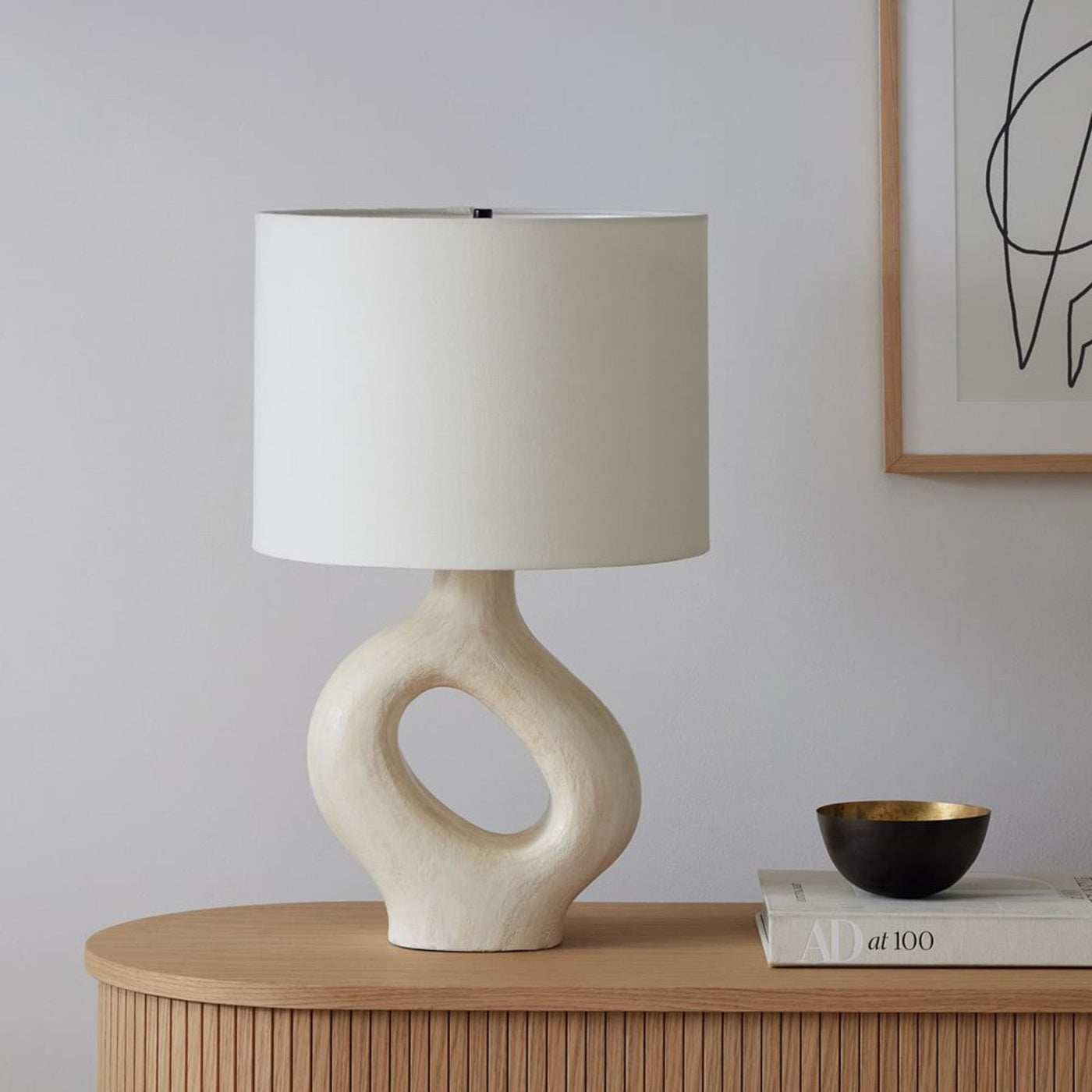 SculptGlow – Resin Table Lamp with Soft Linen Shade