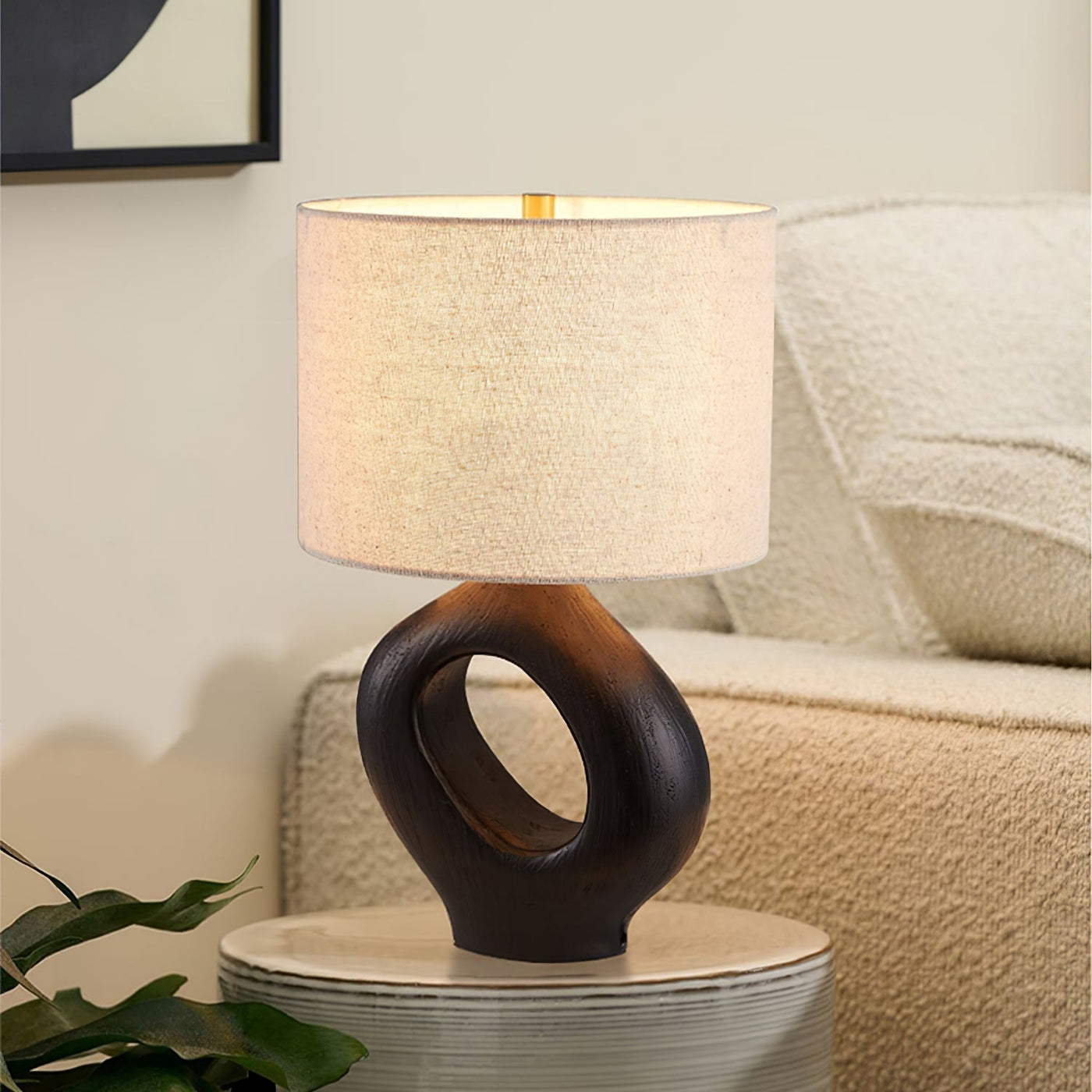SculptGlow – Resin Table Lamp with Soft Linen Shade