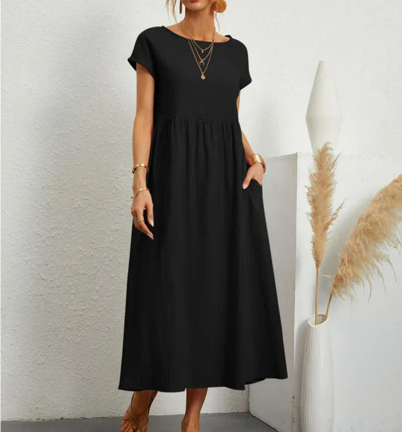 GraceLuxe - Timeless Evening Gown for a Stylish and Refined Look