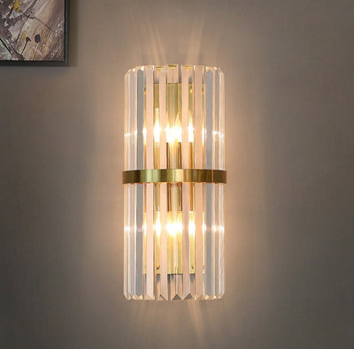 GoldenGleam – Elegant Gold Wall Light with Warm Glow