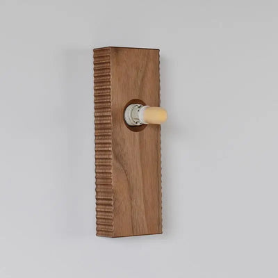 LuxeWood – Chic Walnut Wall Lamp for Unique Ambiances
