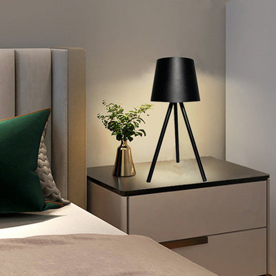 BrightNest - Contemporary Lamp with Flexible Stand