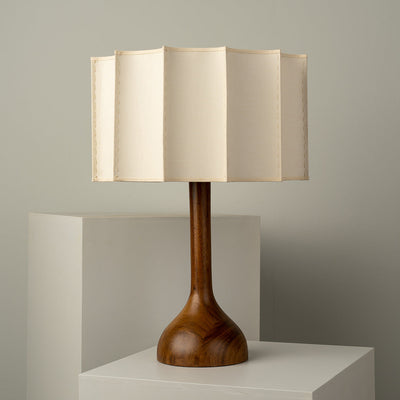 GlowNest – Stylish Table Lamp with Warm Ambience