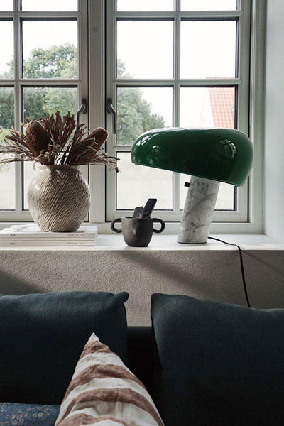 MarbleVista - Stylish Decorative Table Lamp