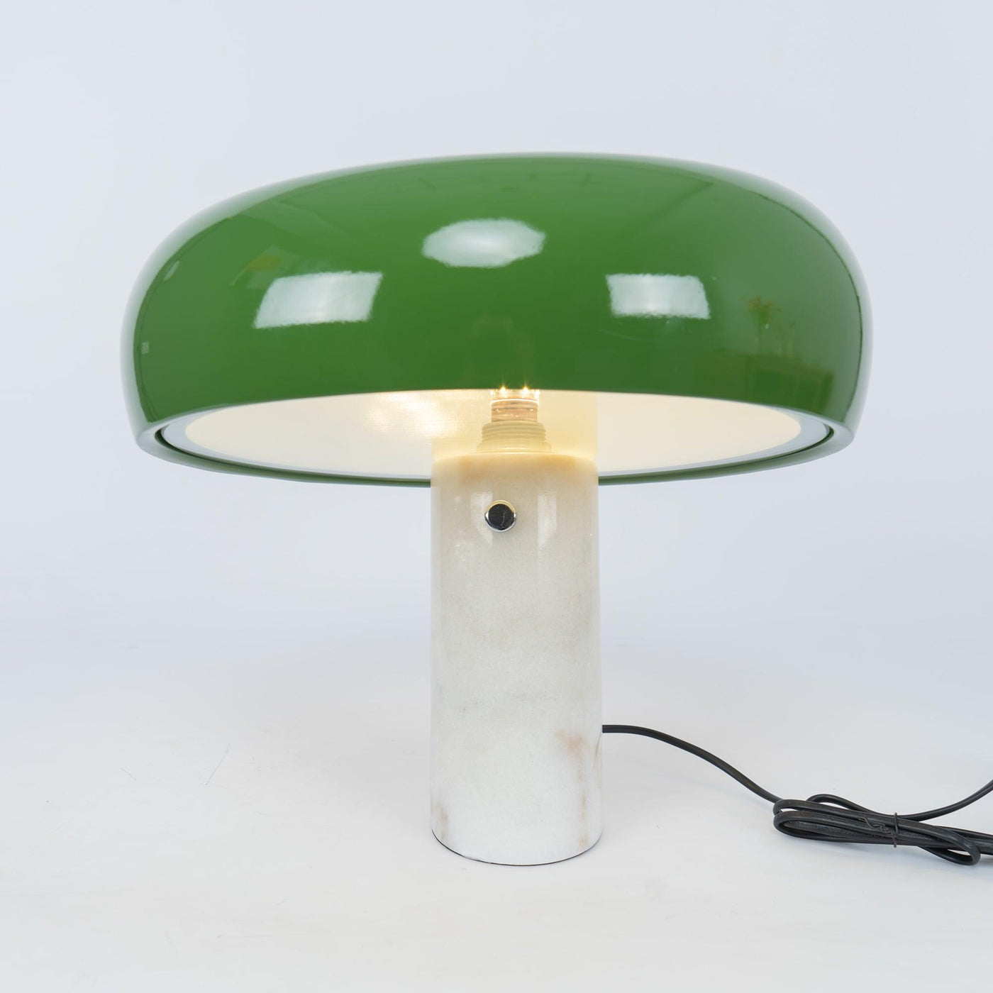 MarbleVista - Stylish Decorative Table Lamp