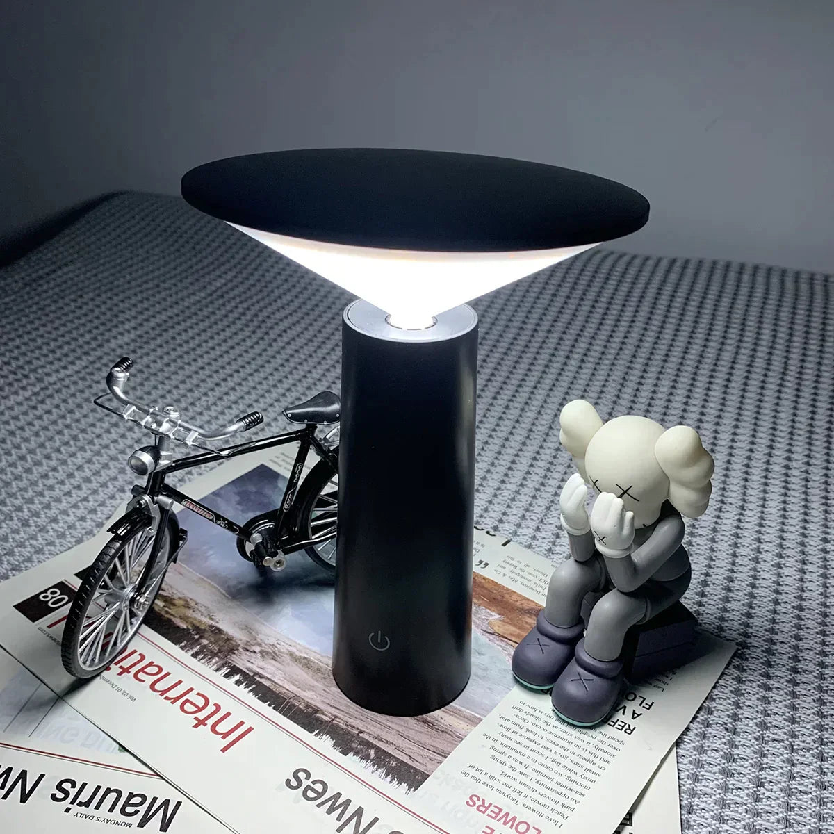 FlexiLuxe – Portable Elegant Lighting