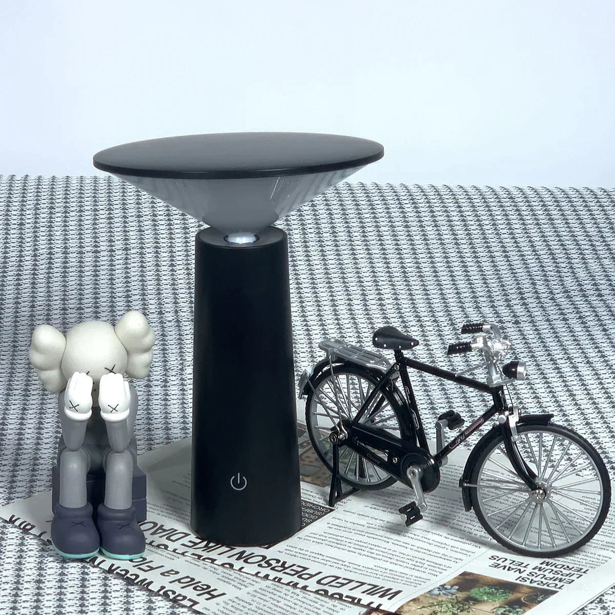 FlexiLuxe – Portable Elegant Lighting