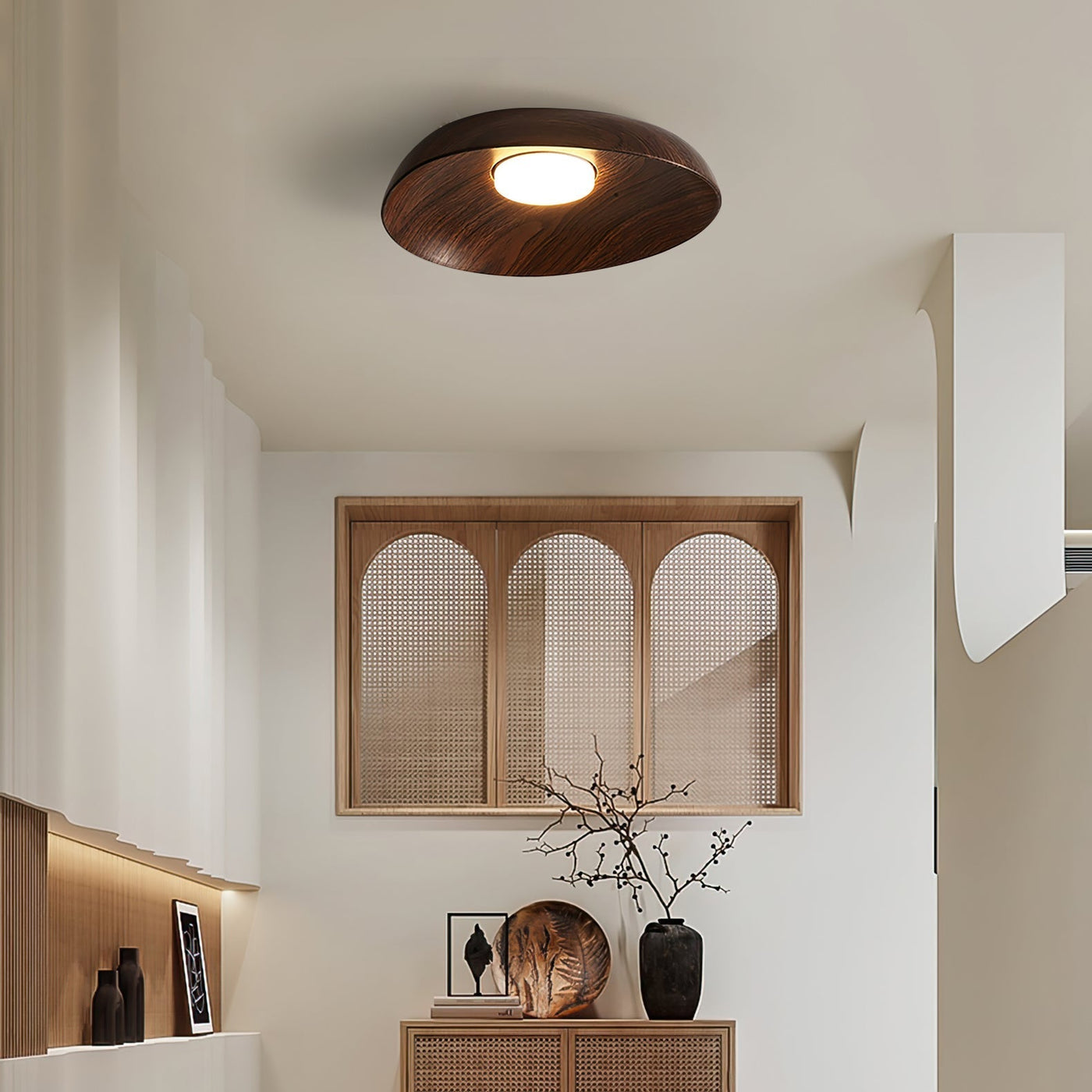 MinimalLuxe - Ceiling Light with Simple Design and Warm Glow