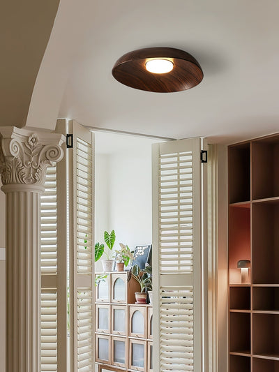 MinimalLuxe - Ceiling Light with Simple Design and Warm Glow