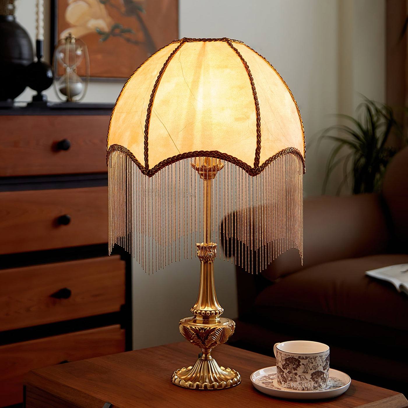 BeadFringe - Stylish Table Lamp with Tassels and Fine Beads