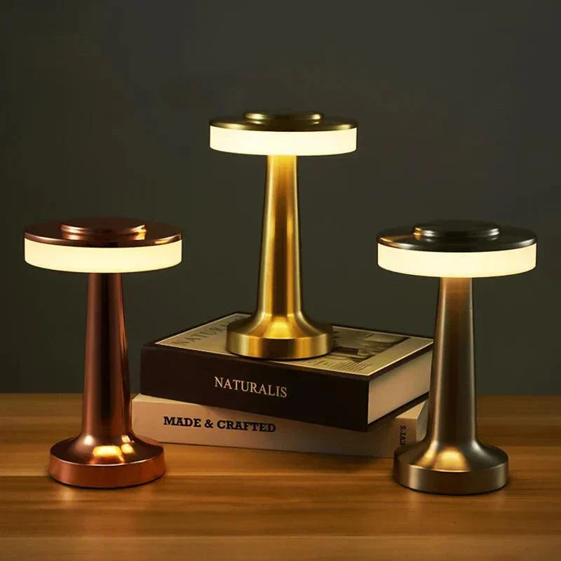 AuraMetal - Nordic-Inspired Table Lamp