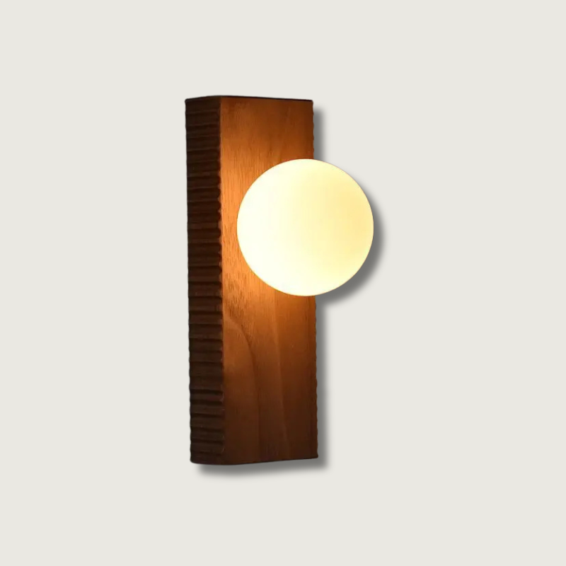 LuxeWood – Chic Walnut Wall Lamp for Unique Ambiances