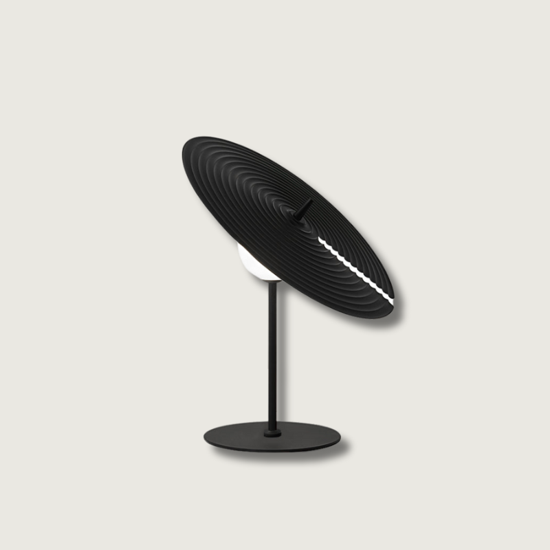 LuxeHarmony - Table Lamp with Subtle Elegance and Warm Light Spread