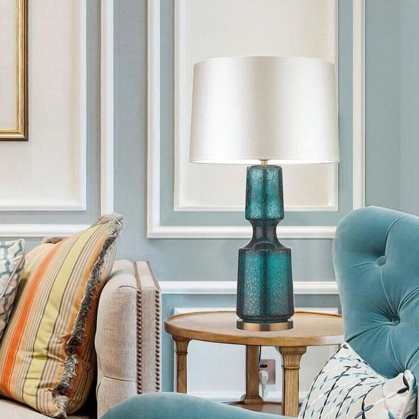 LuxAura – Elegant Metal and Glass Table Lamp