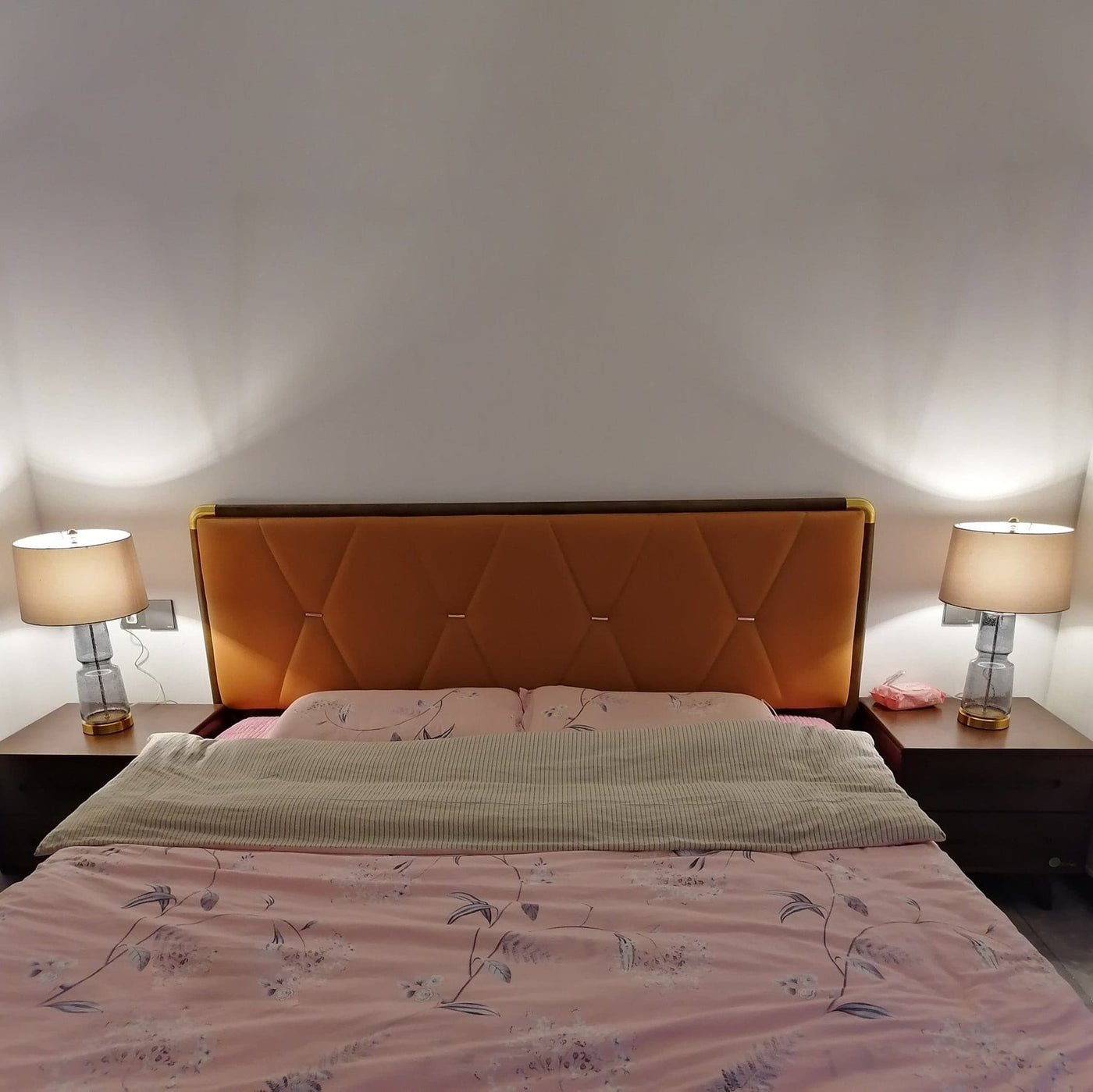LuxAura – Elegant Metal and Glass Table Lamp