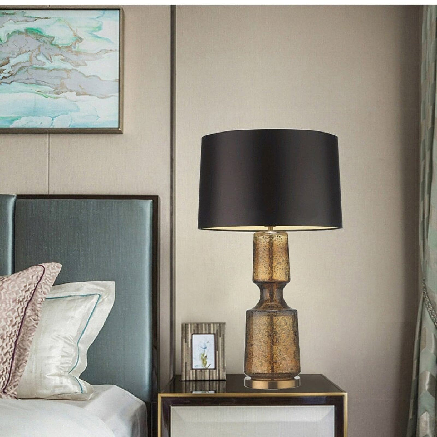 LuxAura – Elegant Metal and Glass Table Lamp