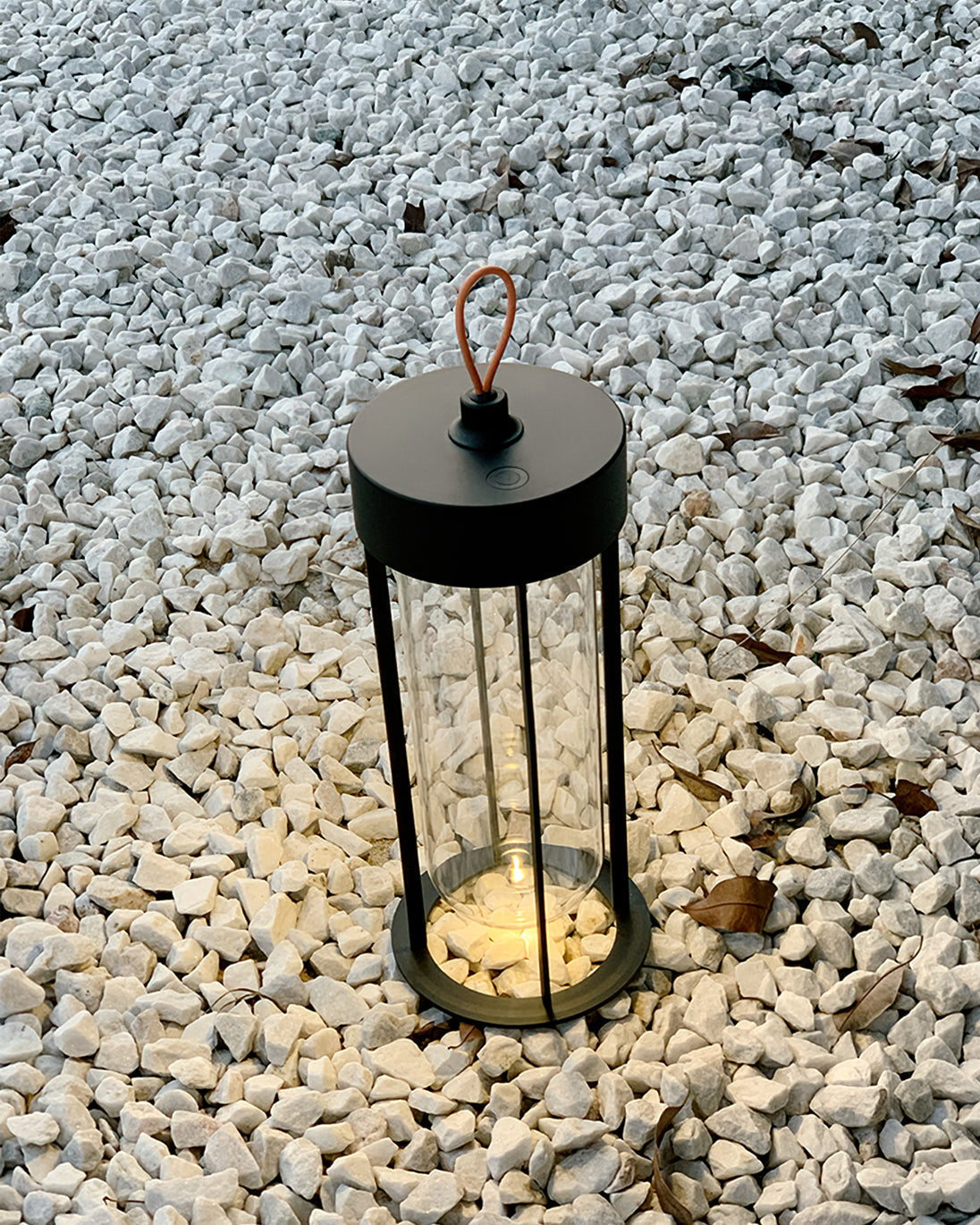 BrightFlow – Compact Dimmable LED Lamp