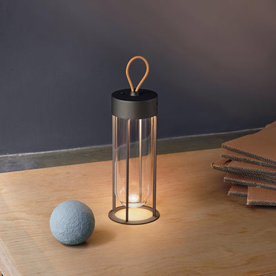 BrightFlow – Compact Dimmable LED Lamp