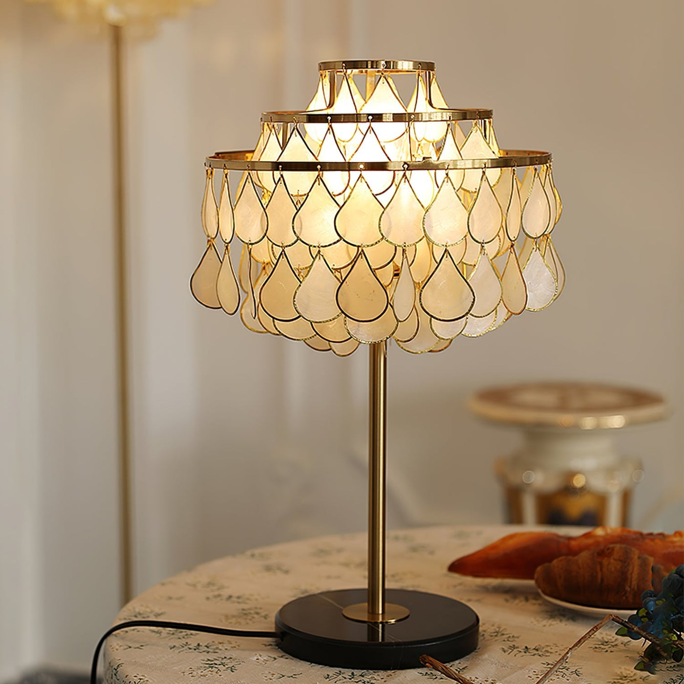 PearlAura - Desk Lamp