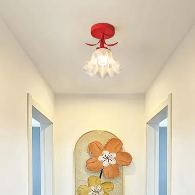 RadiantAura - Sleek Metal Pendant Light