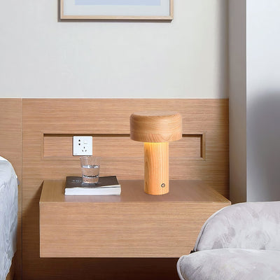 LuxeTower - Table Lamp with Sleek Tower Design and Warm Glow